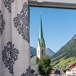 Sonnwendhof Lägenhet *